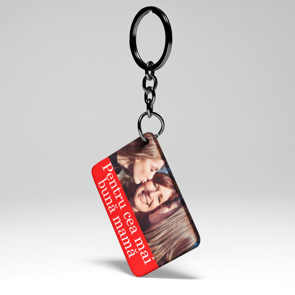 Set cadou personalizat pentru mama - Sort + Manusa de bucatarie + breloc personalizat - Cadomy.ro