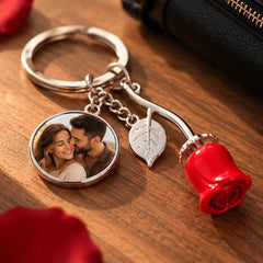 Breloc trandafir personalizat cu poză, cadou romantic