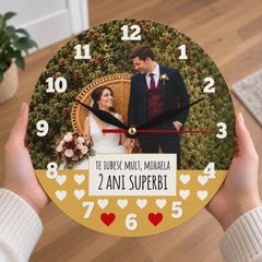 Ceas personalizat cu poză, idee de cadou pentru aniversare