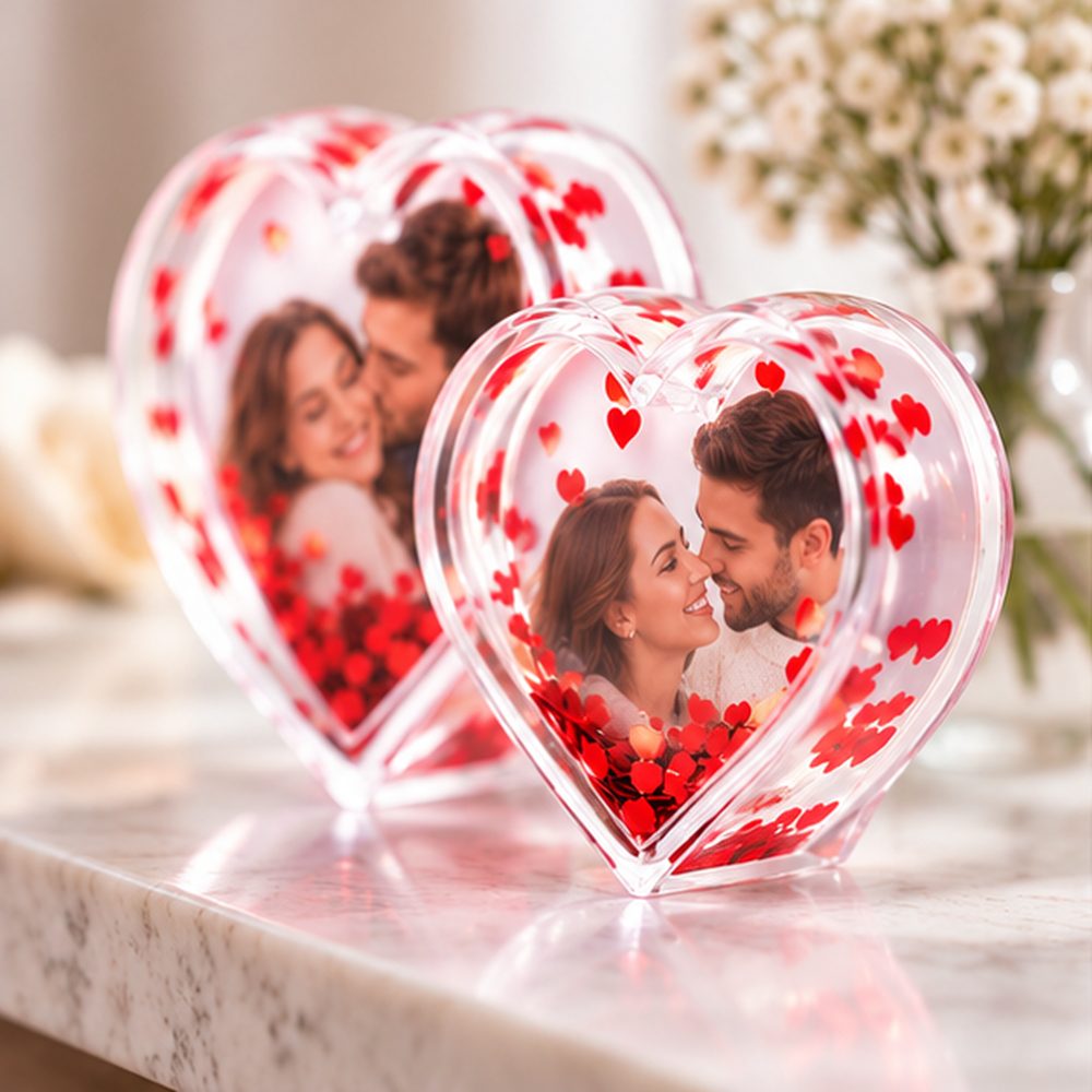 Glob în formă de inimă personalizat cu două fotografii