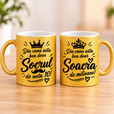 Set 2 căni personalizate glitter aurii pentru socri cu mesaj