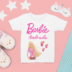Set Cadou Personalizat Barbie cu Nume – Tricou, Cana, Perna, Mousepad si Puzzle - Cadomy.ro