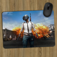 Set Cadou Personalizat PUBG cu Nume – Tricou, Cana, Perna, Mousepad si Puzzle - Cadomy.ro