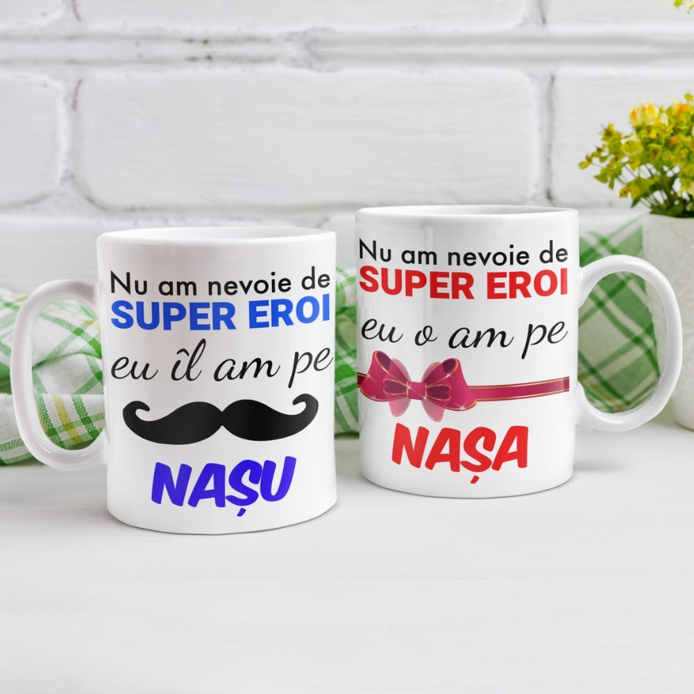 Set cadou personalizat pentru nasi - Perna + Placa ardezie + 2 Cani personalizate - Cadomy.ro
