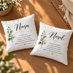 Set cadou pentru nași cu două perne personalizate