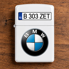 Brichetă tip Zippo albă, personalizată cu BMW