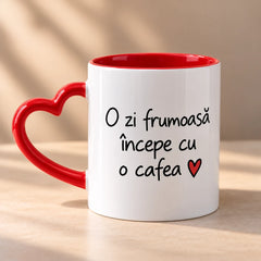 Cană personalizată cu mesaj, interior colorat și mâner în formă de inimă