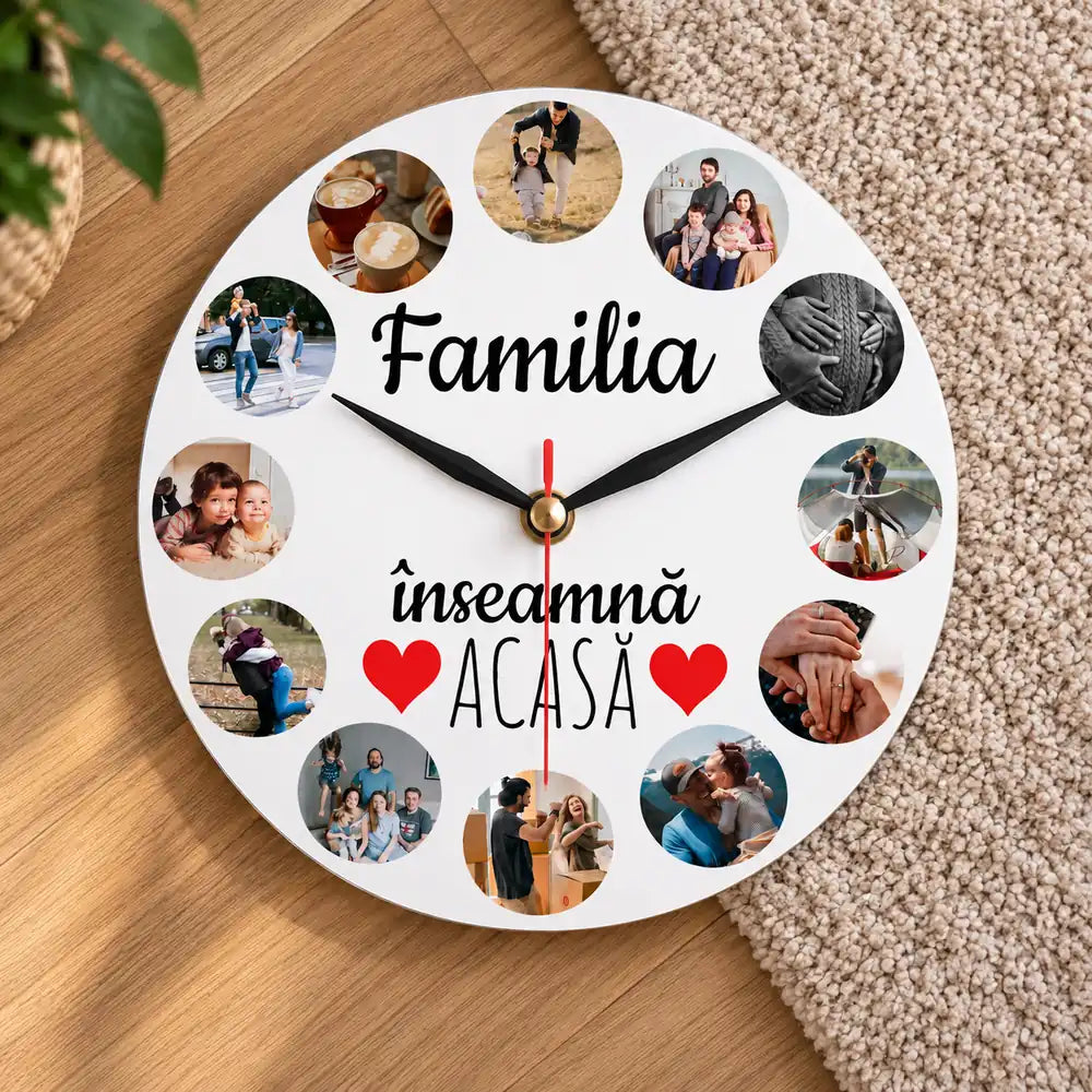Ceas personalizat cu 12 poze de familie și mesajul Familia înseamnă acasă