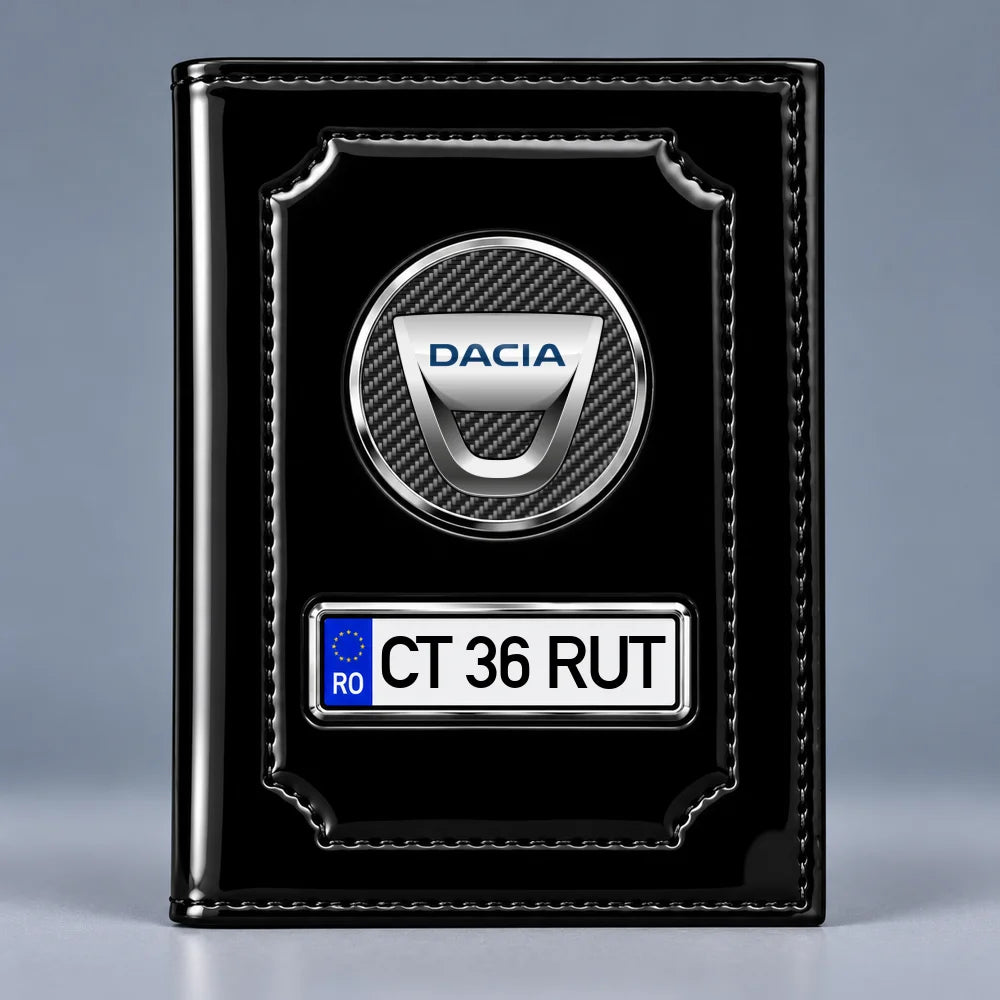 Portofel acte auto Dacia negru lucios, cu siglă Dacia și plăcuță personalizată cu numărul de înmatriculare