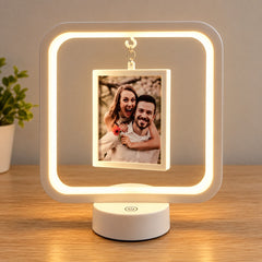 Ramă foto LED pătrată personalizată cu 2 fotografii