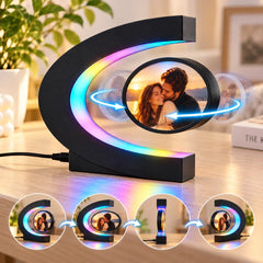 Ramă foto levitantă magnetică neagră, personalizată cu fotografii de cuplu, cu disc rotativ și iluminare LED multicoloră