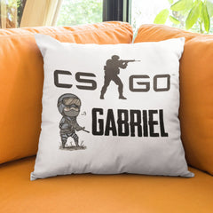Set Cadou Personalizat CSGO cu Nume – Tricou, Cana, Perna, Mousepad si Puzzle - Cadomy.ro