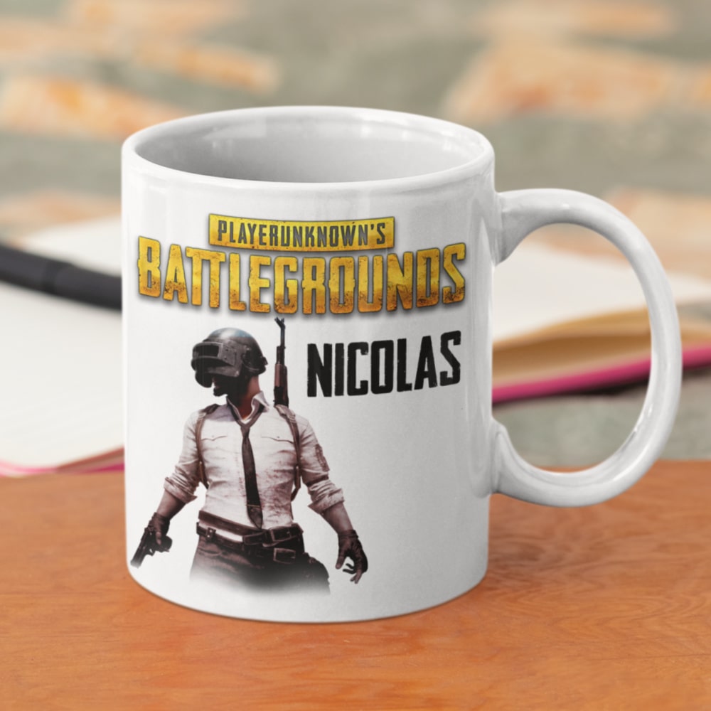 Set Cadou Personalizat PUBG cu Nume – Tricou, Cana, Perna, Mousepad si Puzzle - Cadomy.ro
